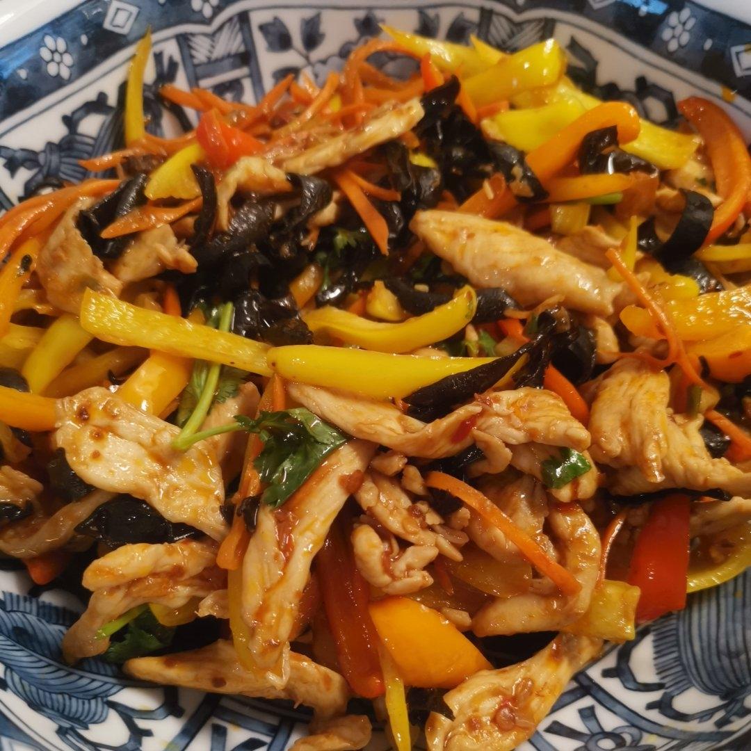 米饭🍚杀手鱼香鸡丝         （减脂期也可以吃）