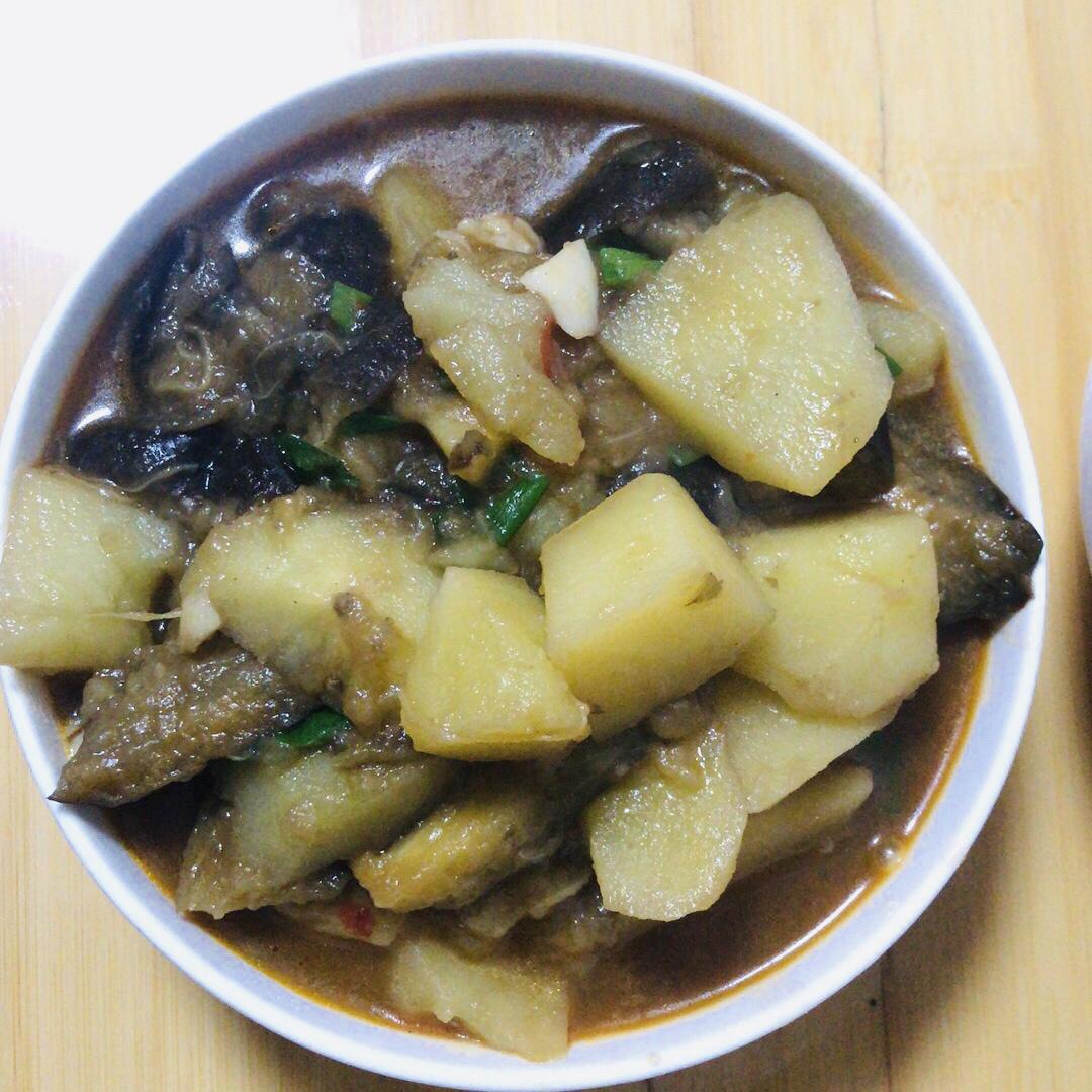 土豆炖茄子