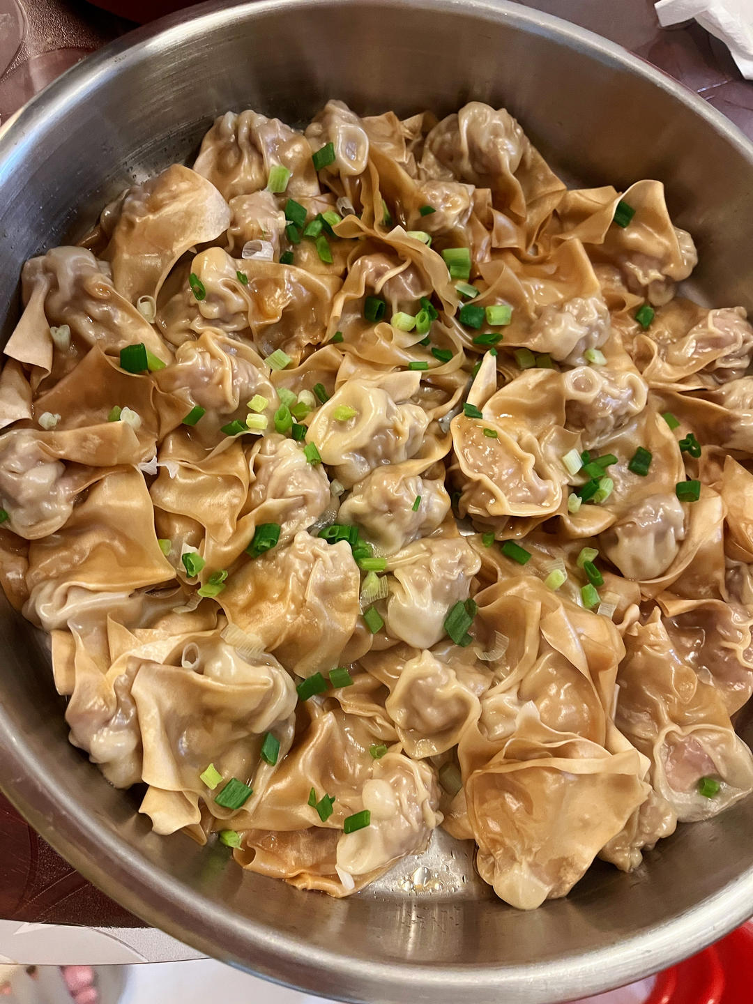 软嫩鲜香的蒸云吞