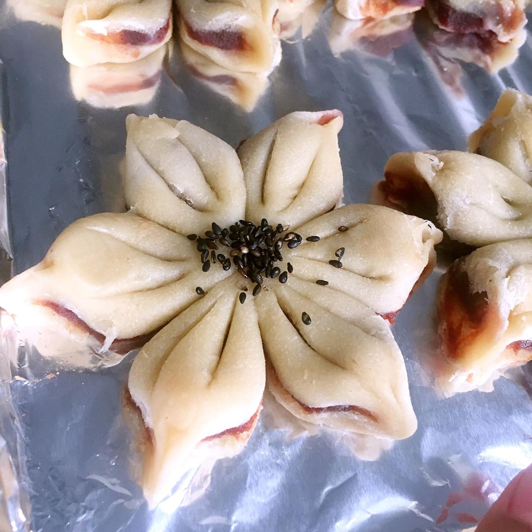 枣泥菊花酥
