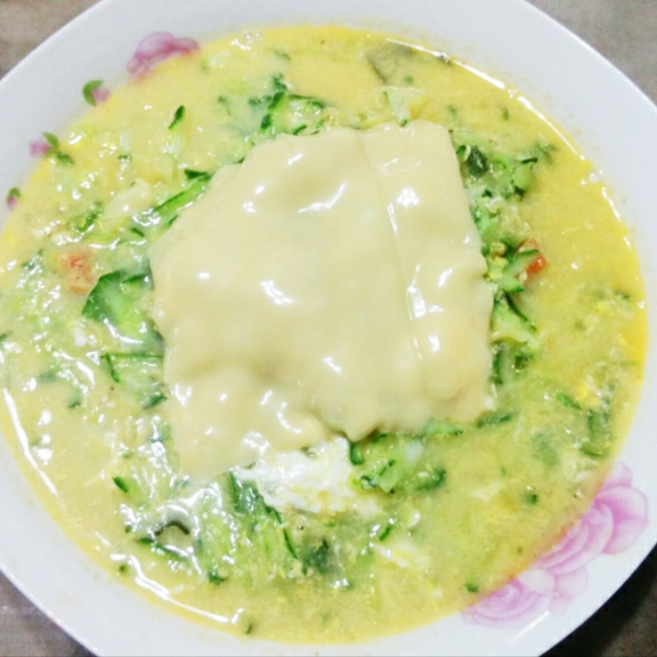 满足食欲的深夜秘密 森系浓香泡面