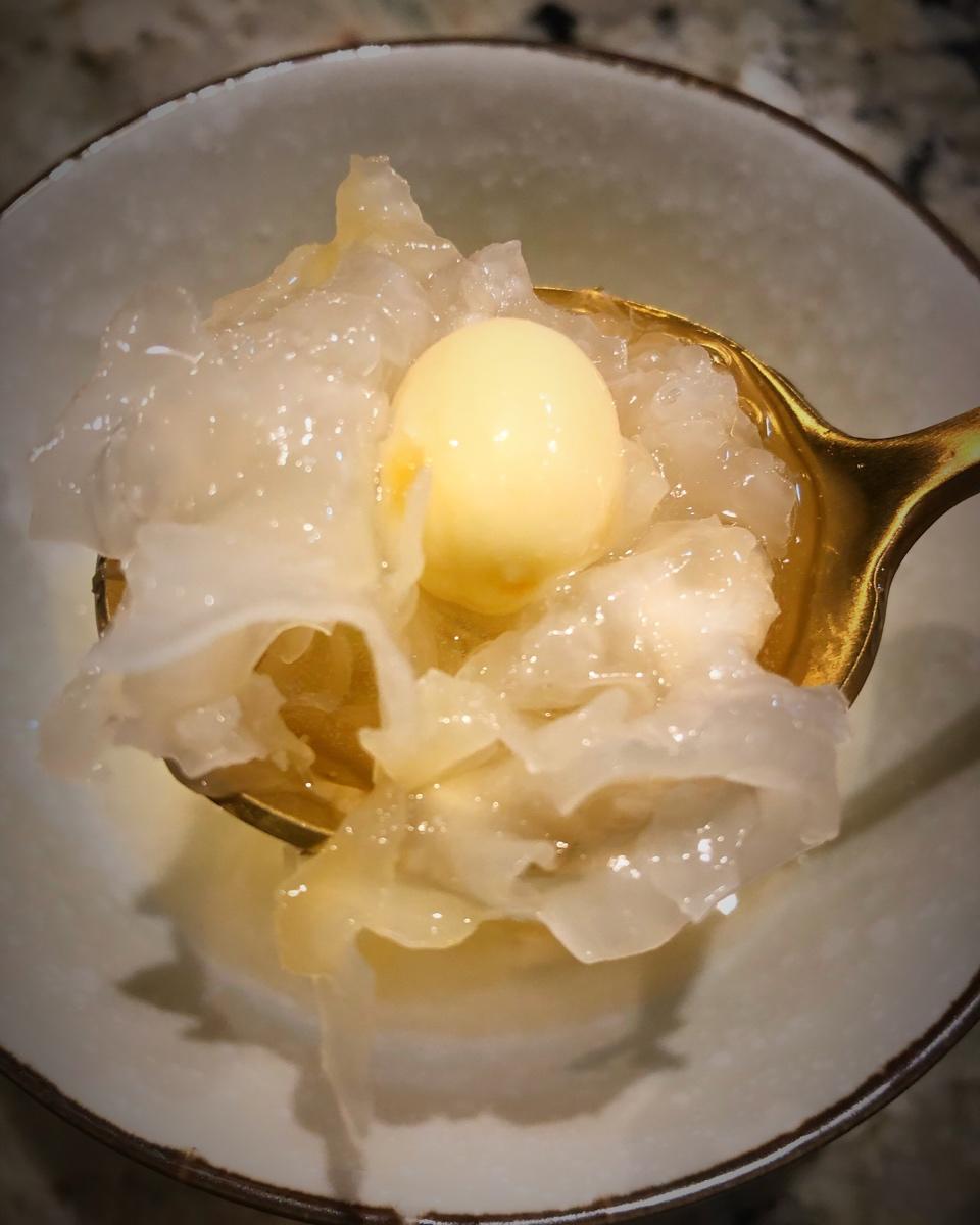 莲子银耳百合羹