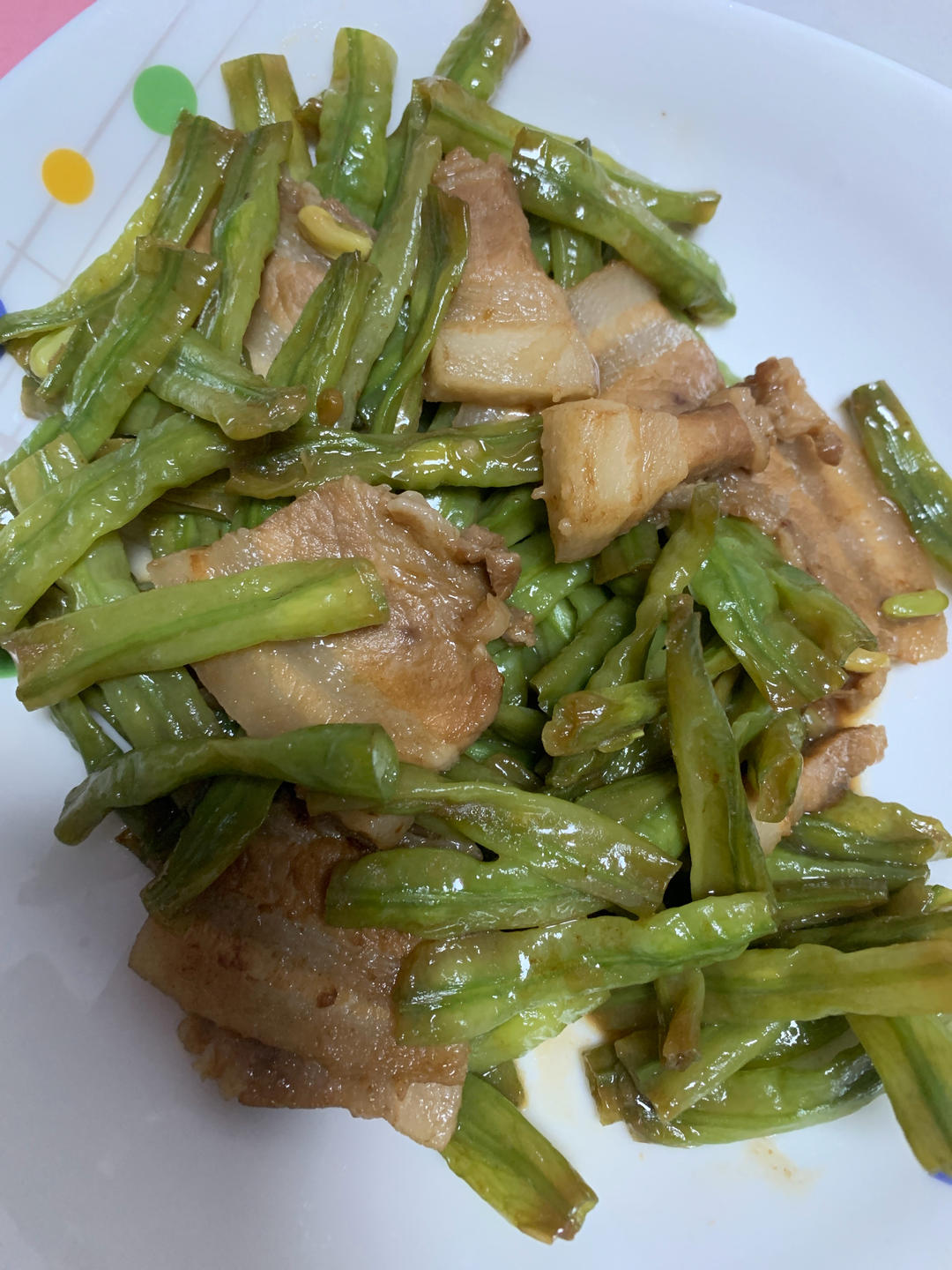 家常菜五花肉炒豆角（铁锅炒，味更香！）