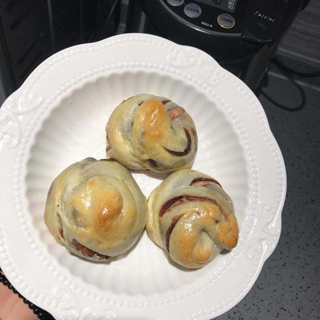 豆沙面包卷