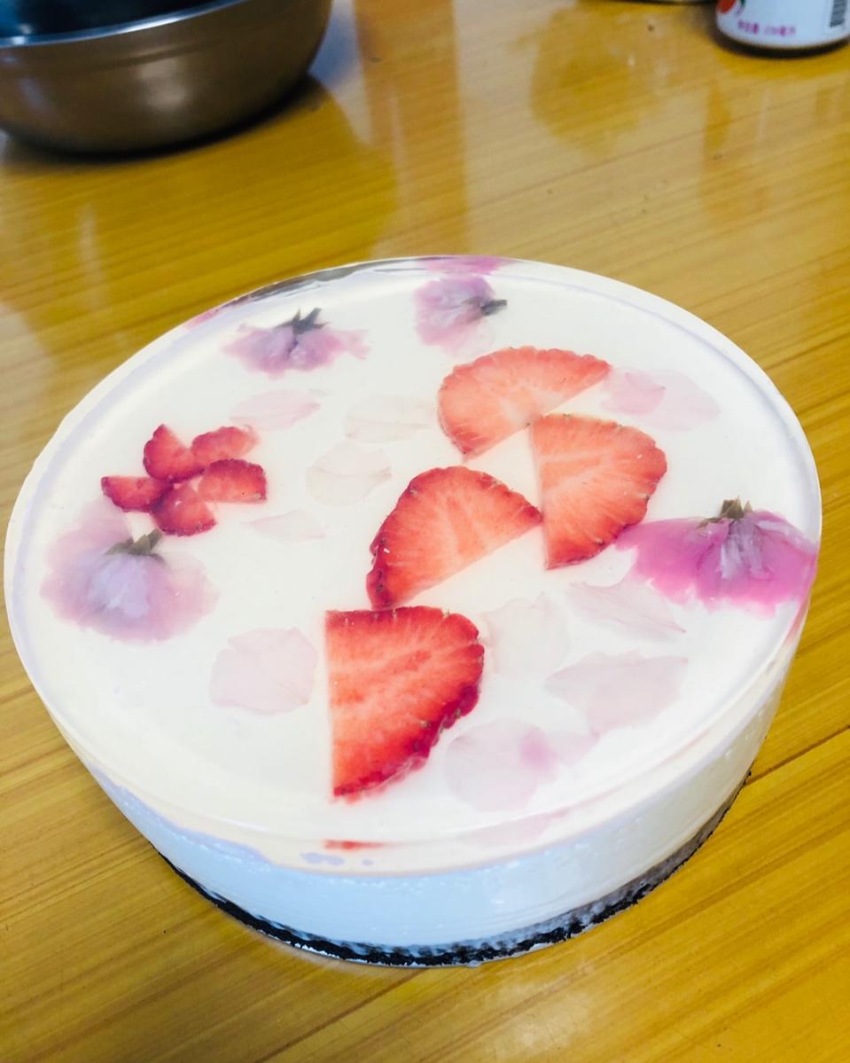 樱花冻酸奶芝士蛋糕​（6寸）