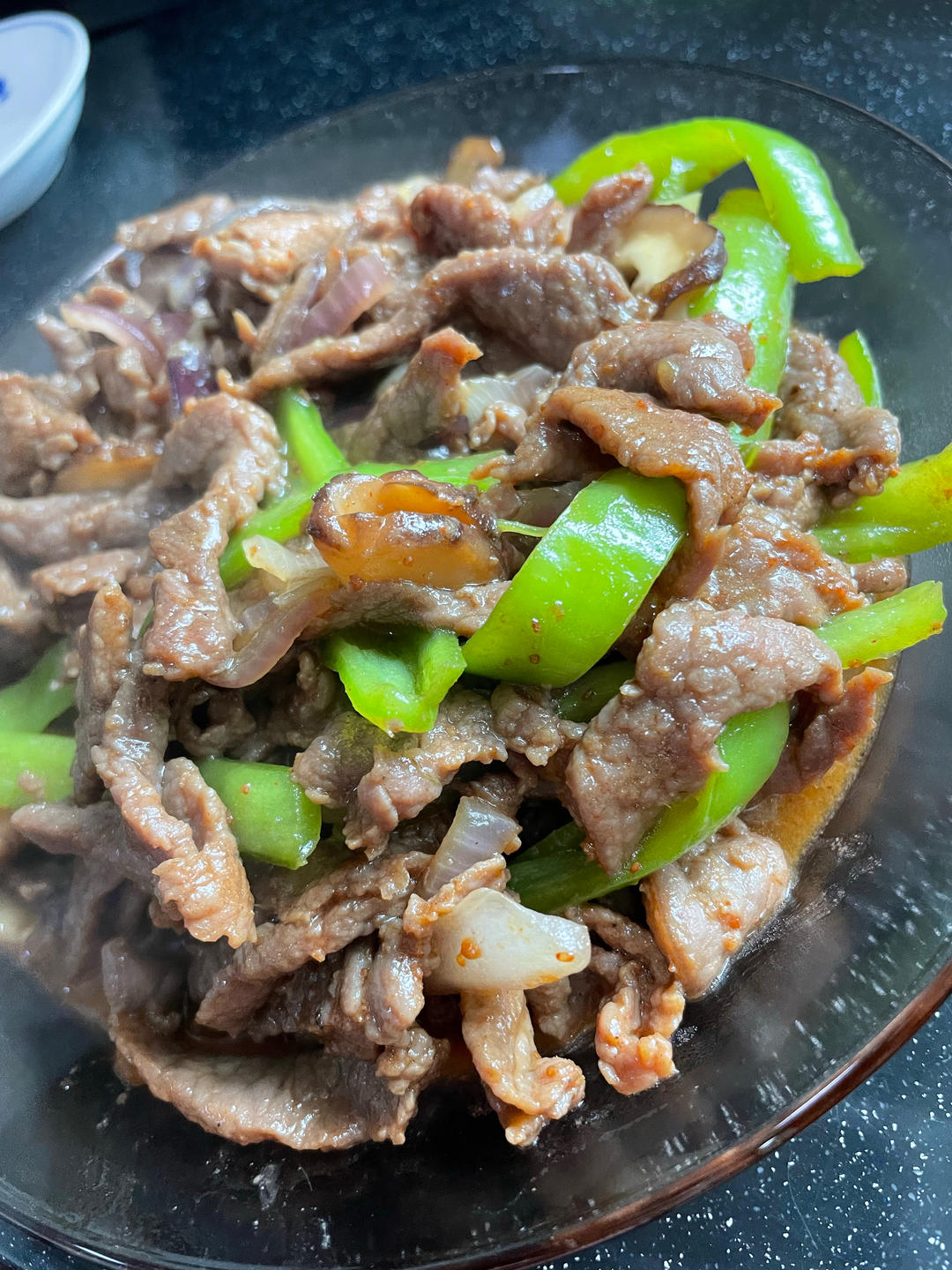 孜然牛肉炒青椒