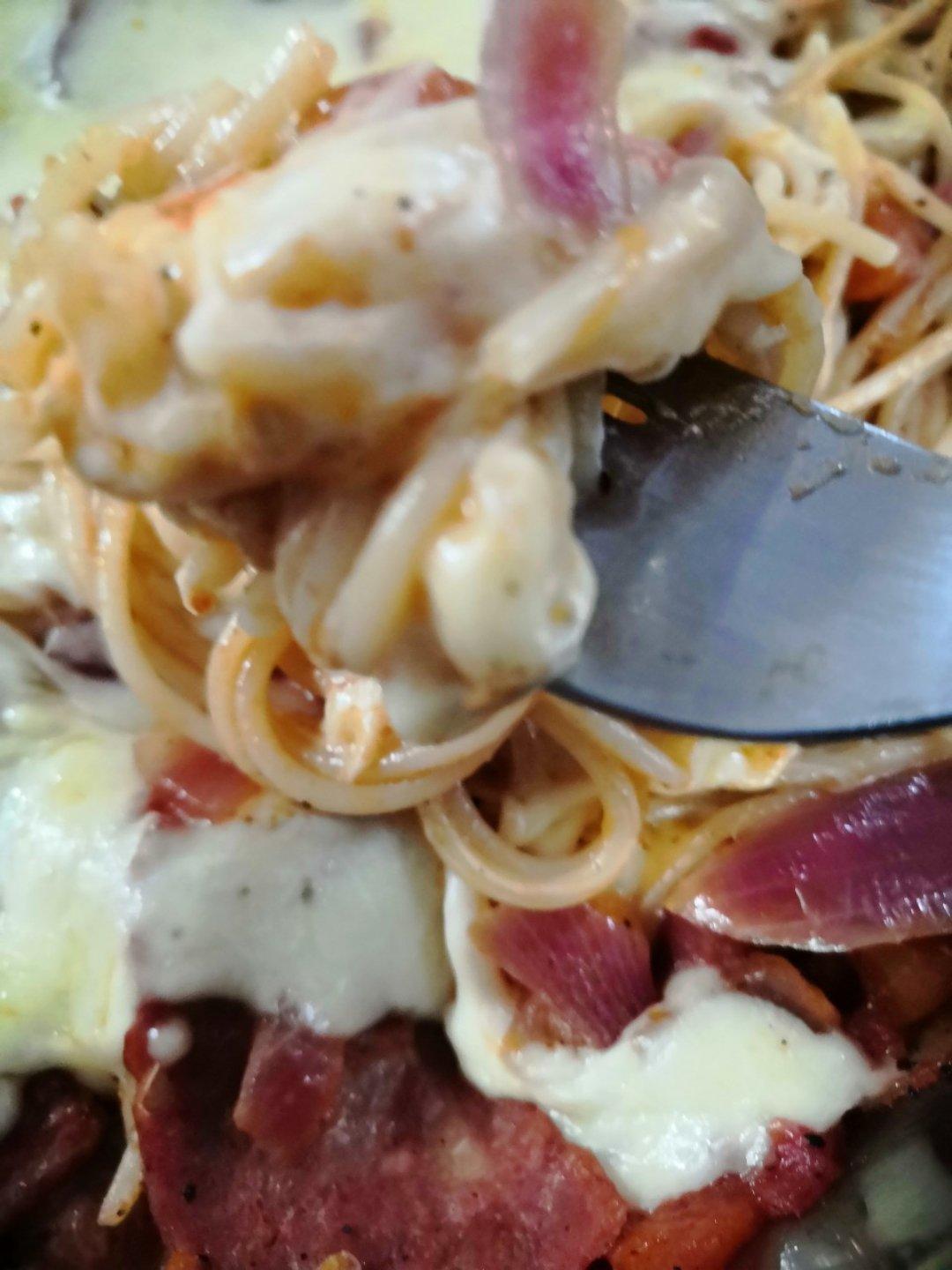 奶油培根意大利面（spaghetti）