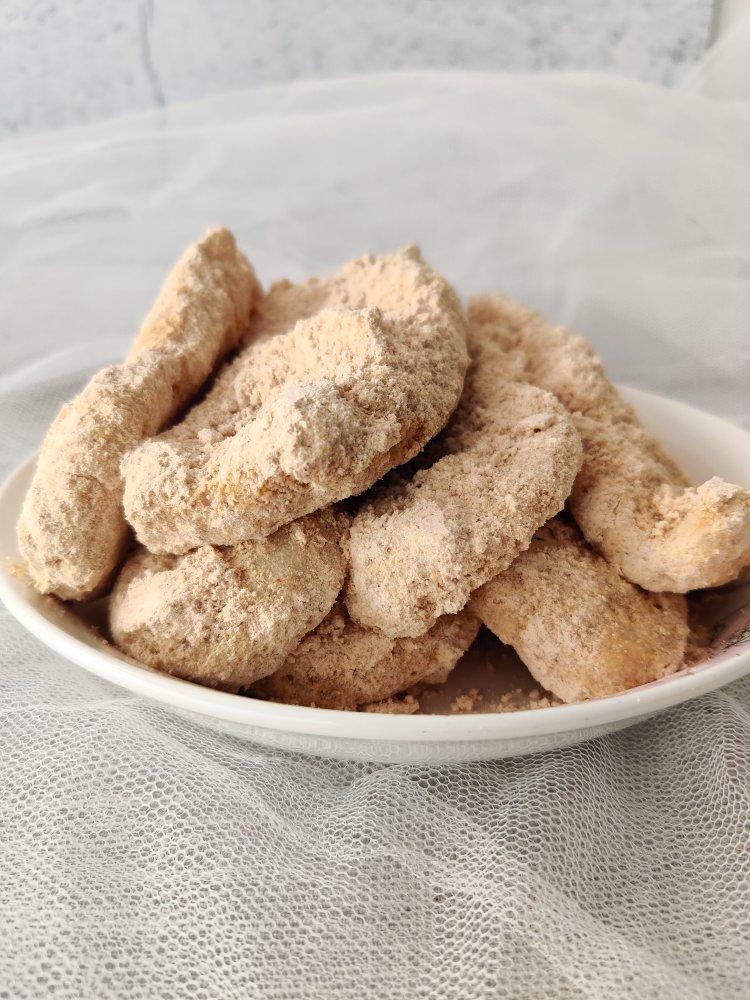 云南小吃——酥脆可口的盐糖饺