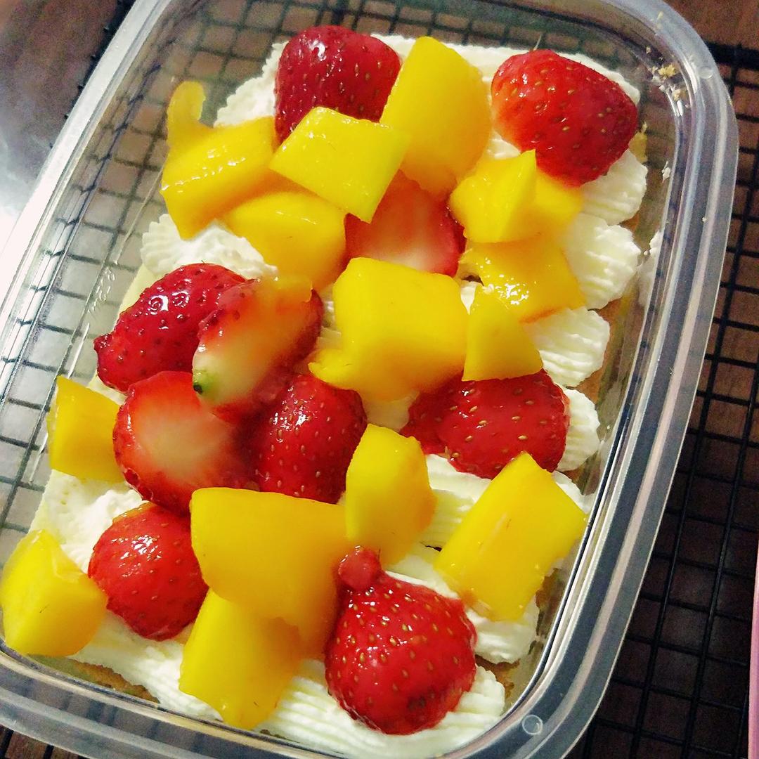 简单快手的便当饭盒水果盒子蛋糕