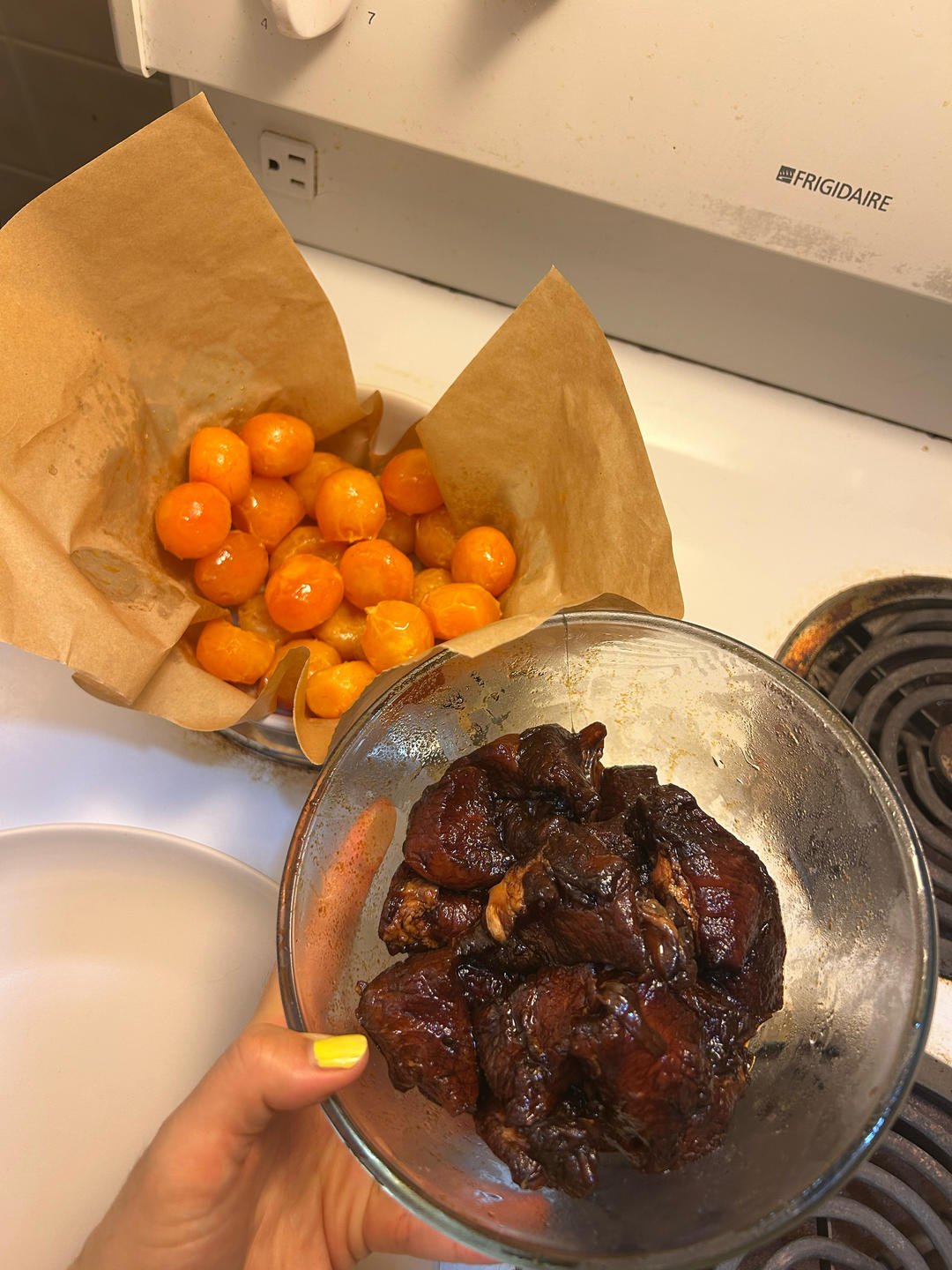 咸蛋黄大肉粽子