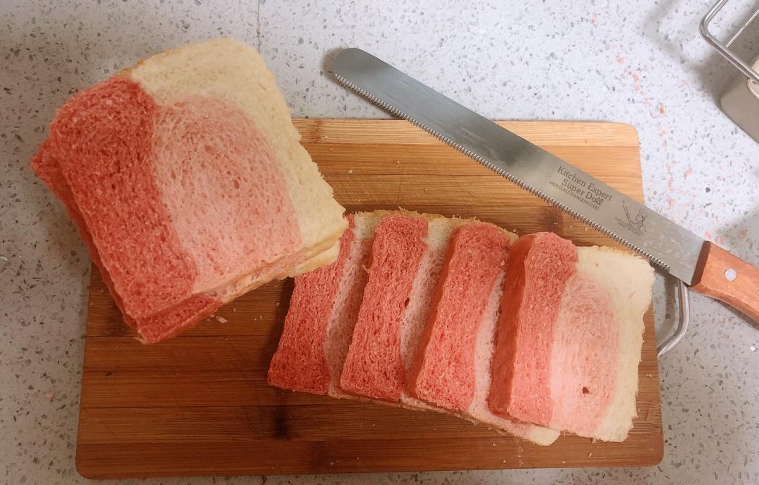 少女粉渐变吐司