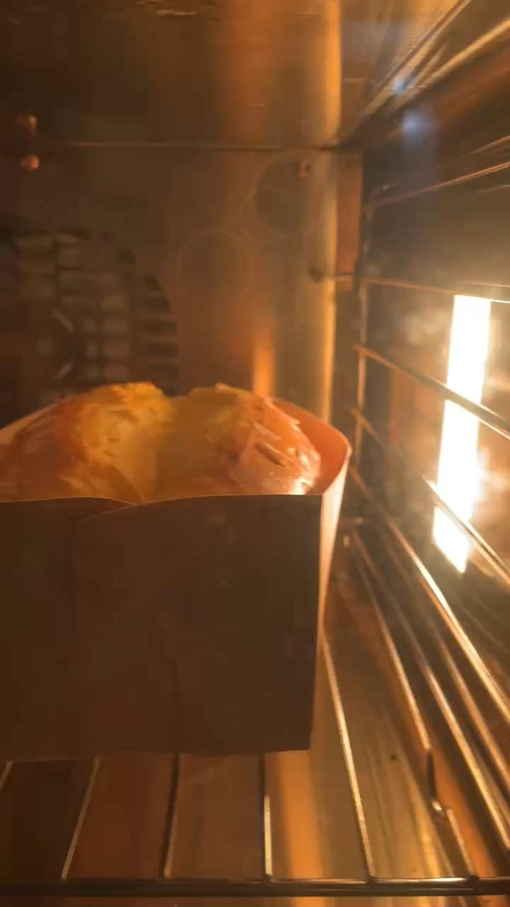 火爆全网的金枕蛋糕