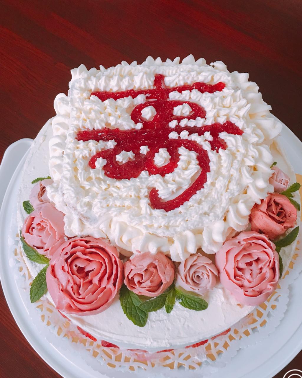 莫凡1010做的寿字祝寿蛋糕(含寿桃做法)