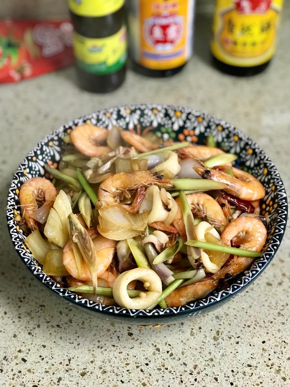 油闷香茅大虾
