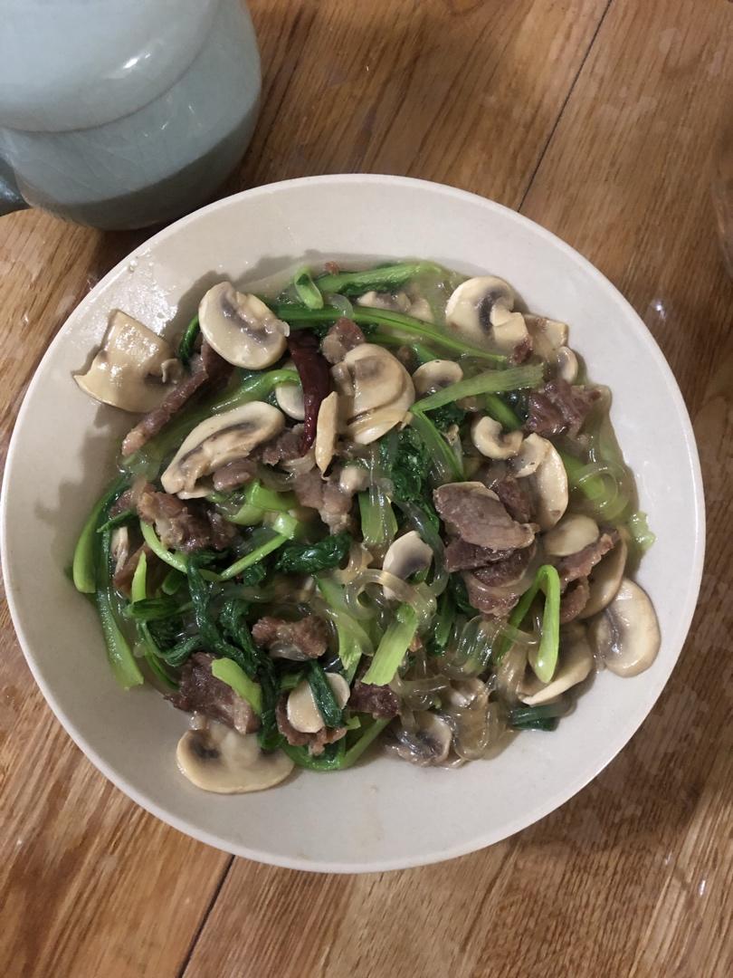 小白菜粉条炒五花肉