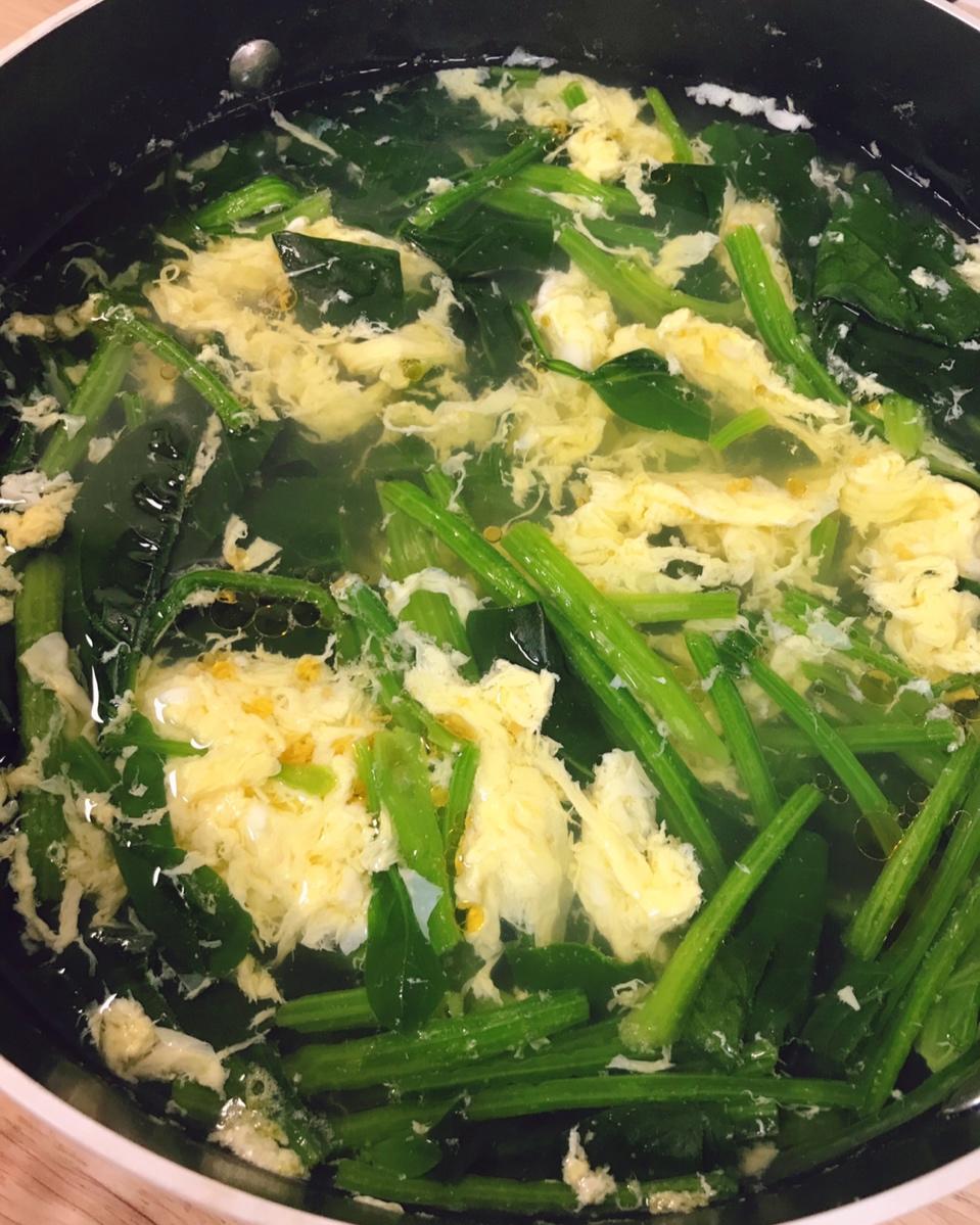 菠菜鸡蛋汤