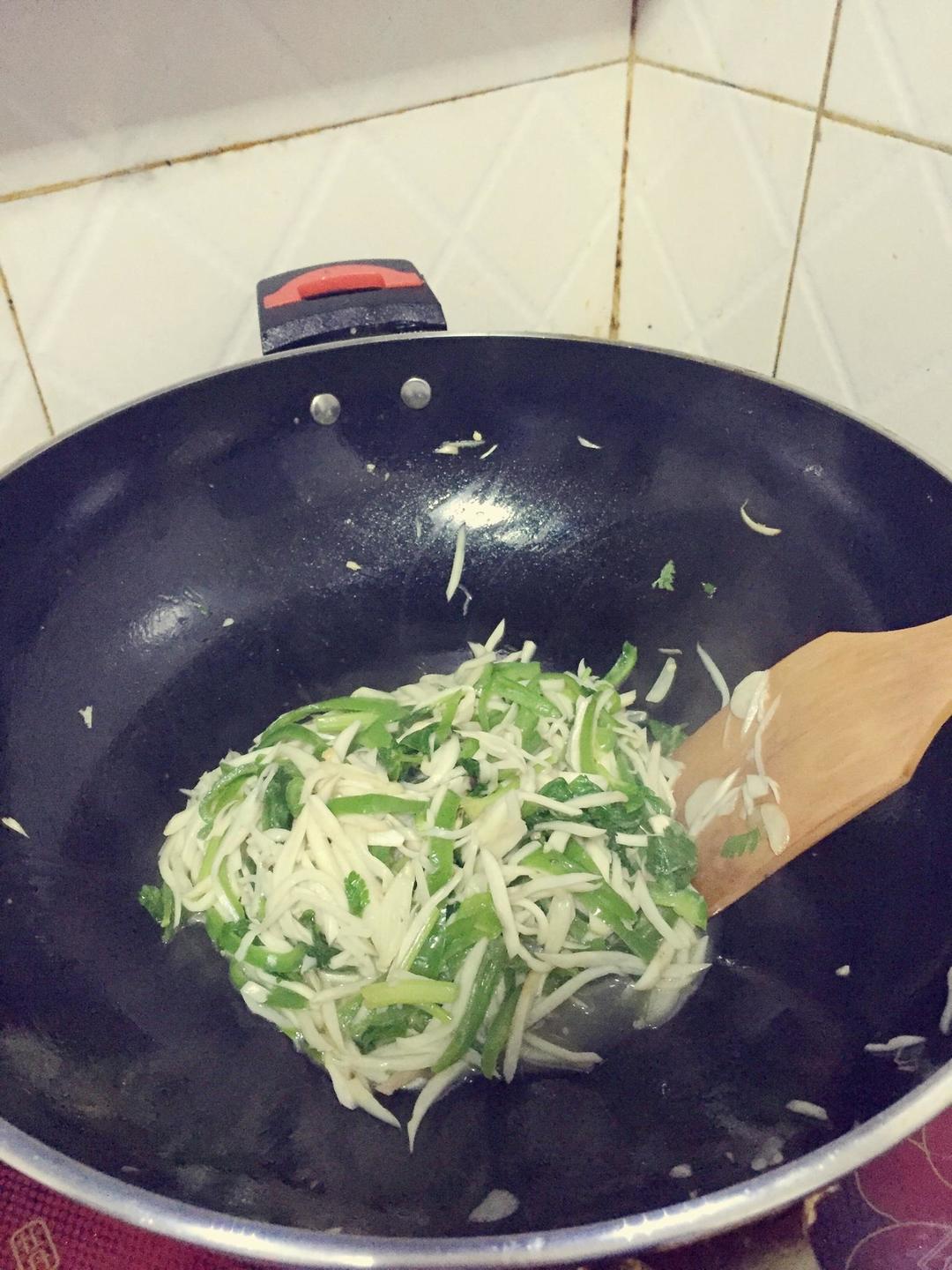 素炒杏鲍菇#戒辣行动#