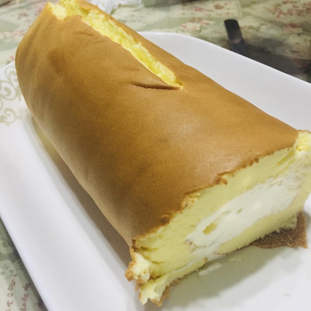 肥而不腻的超厚瑞士卷