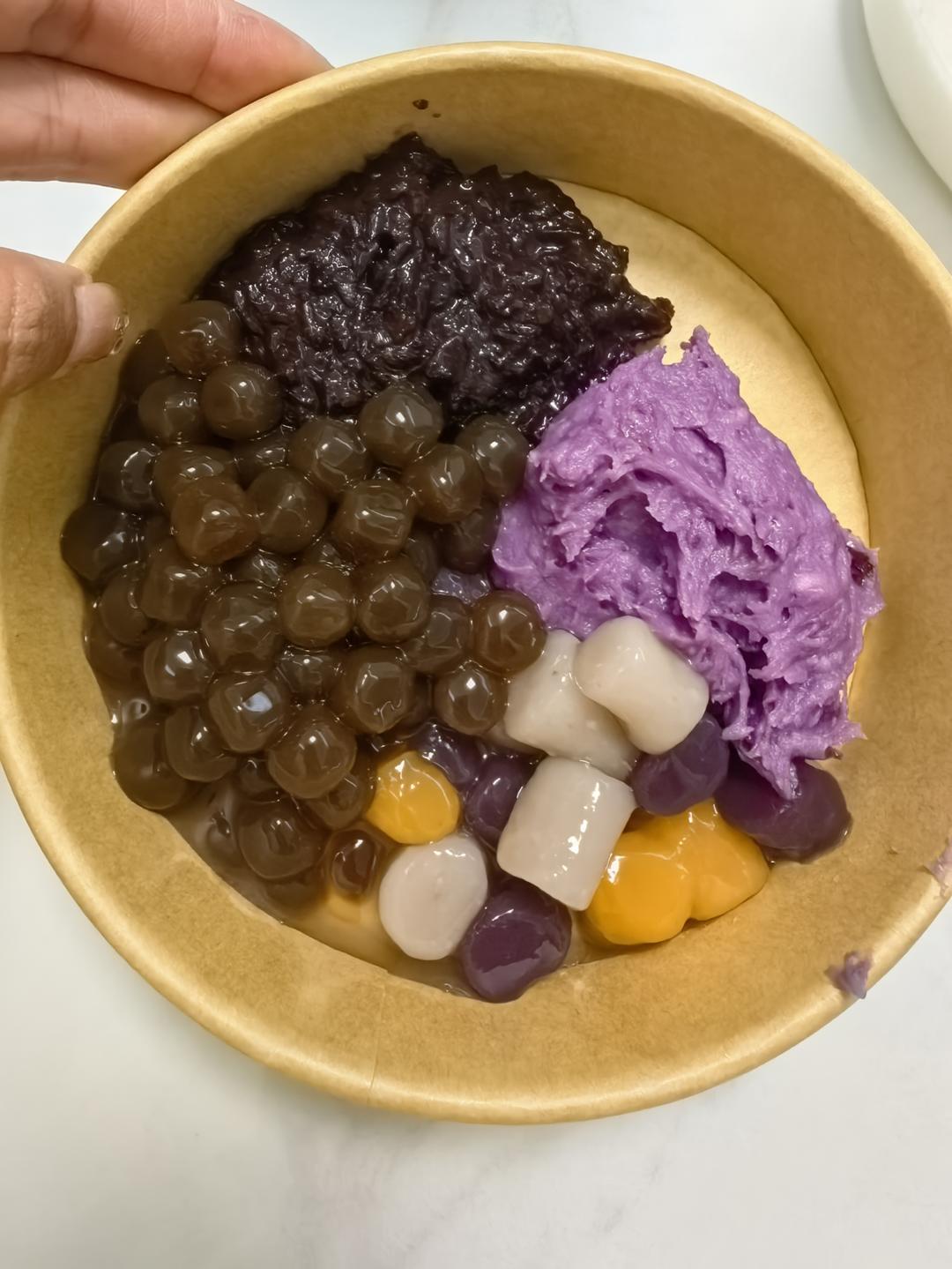 芋泥紫米抱抱碗