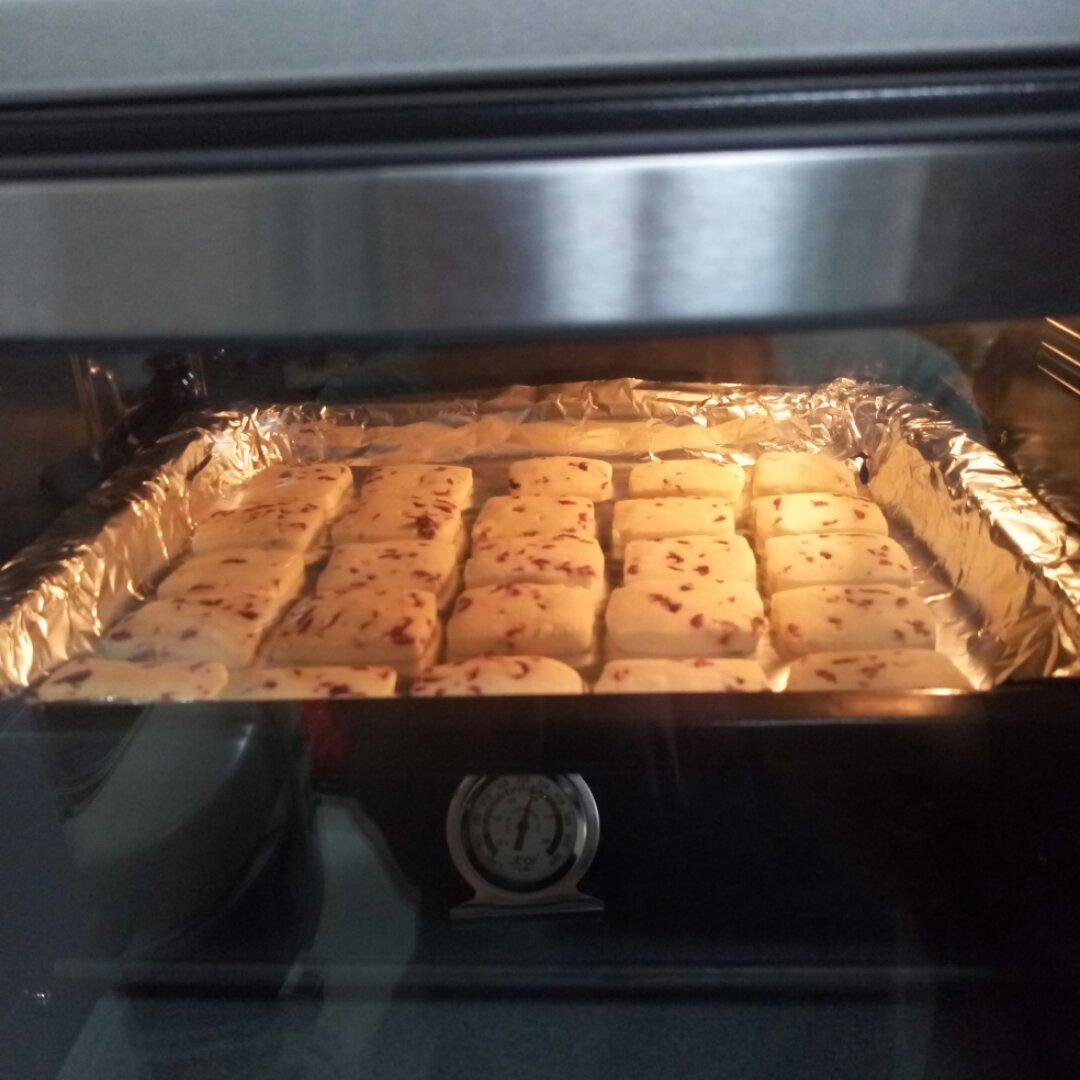 蔓越莓饼干--新手烘焙0压力 #皮黑森林#