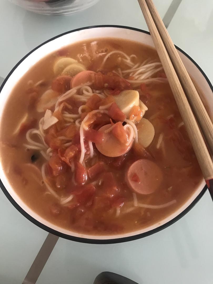 番茄香菇酸汤面