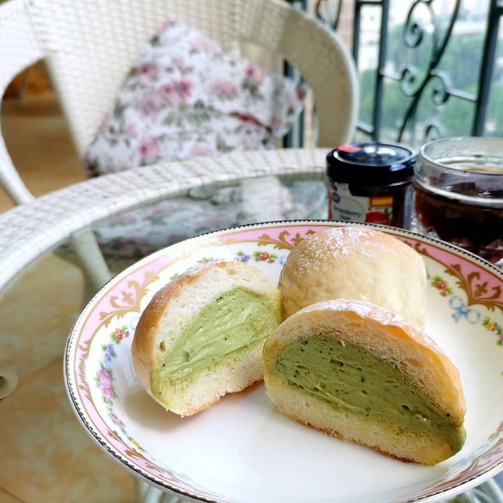抹茶冰面包