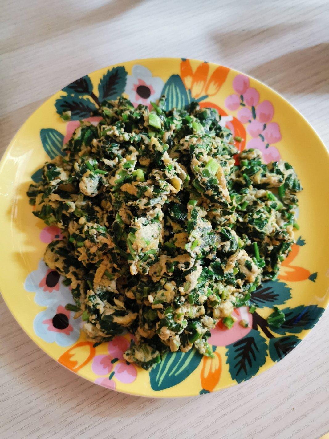 荠菜炒鸡蛋