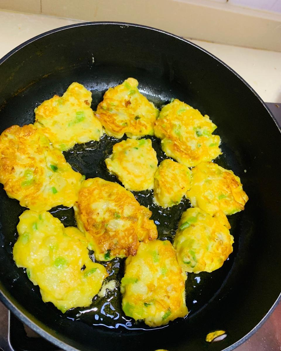 香煎田园土豆饼