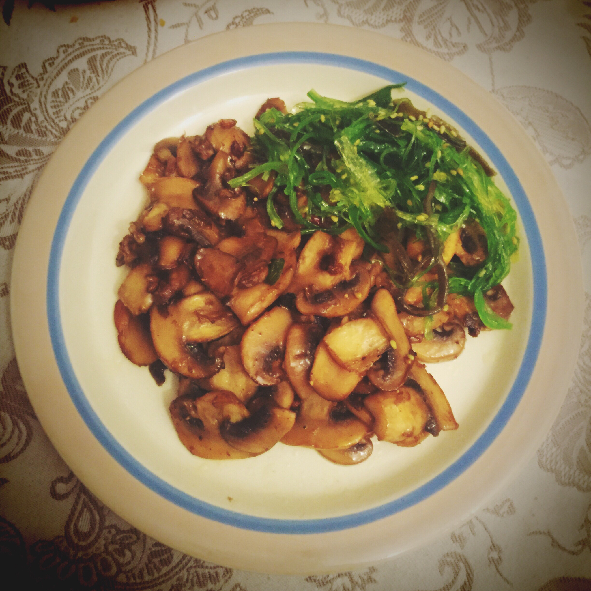 主厨炒蘑菇
