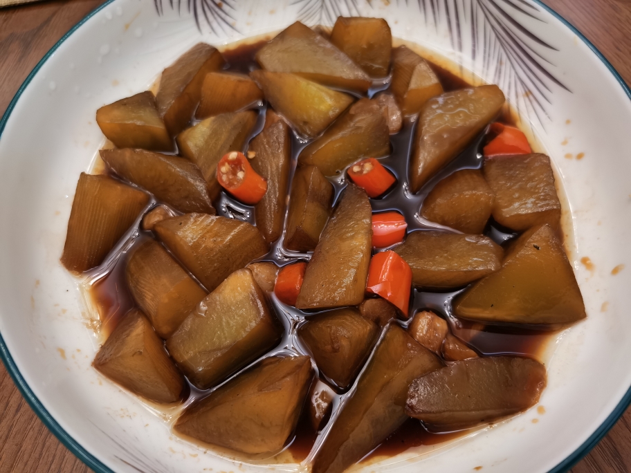 超级下饭菜：红烧莴笋的做法