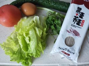 减肥减脂 快手西红柿荞麦面的做法 步骤1