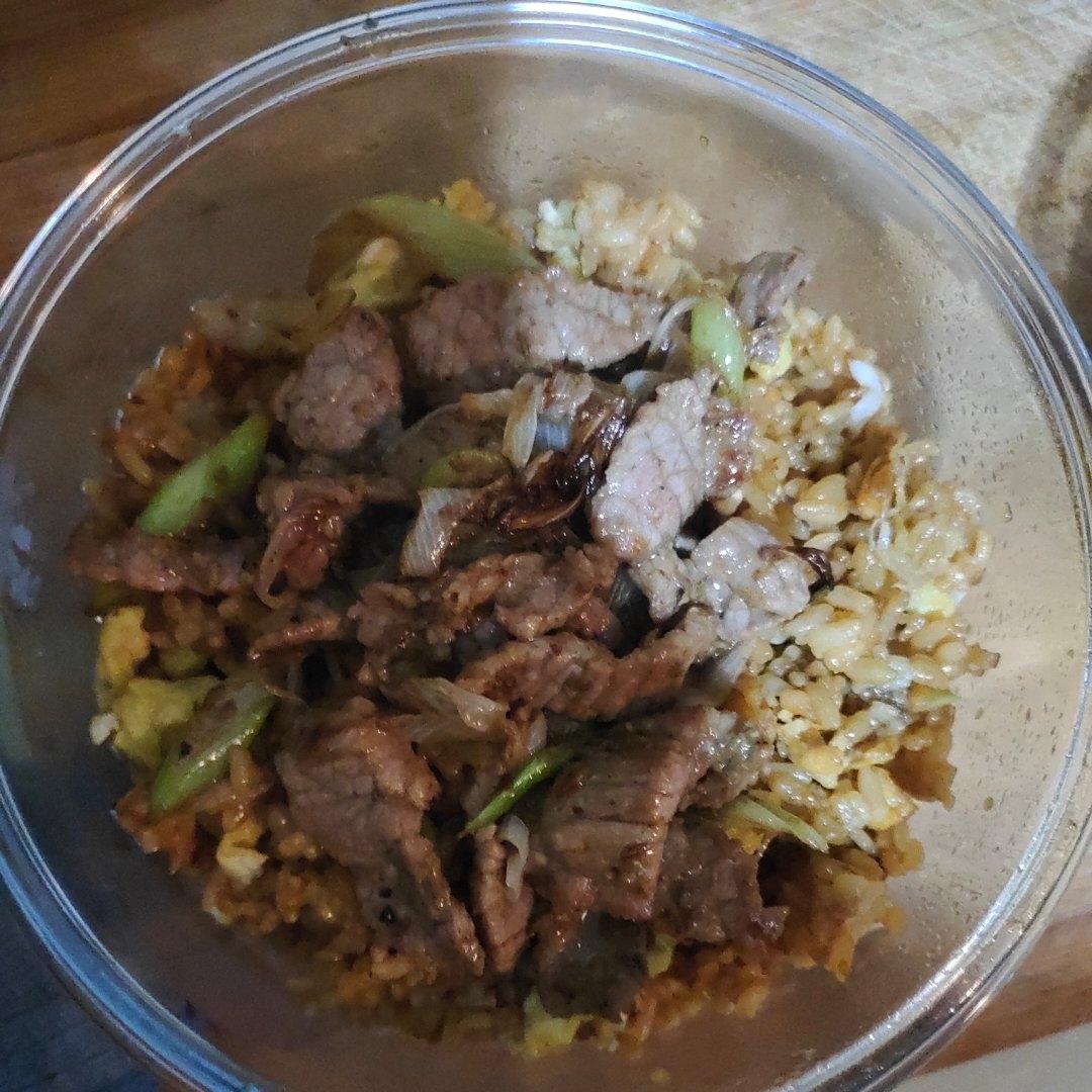 孜然大葱炒牛肉