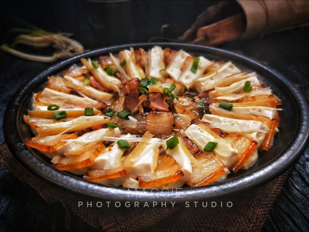 ㊙️腊味‼️腊肉蒸豆腐‼️年菜必备的做法
