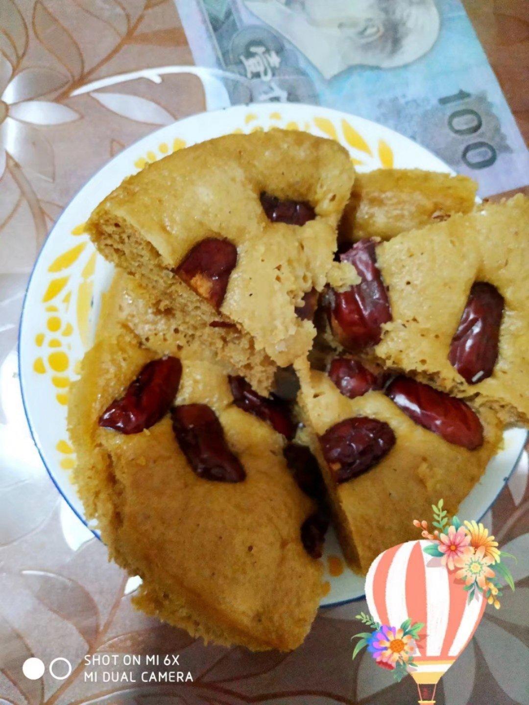 红枣红糖发糕：不塌不缩、组织均匀、手感软绵、口感Q弹