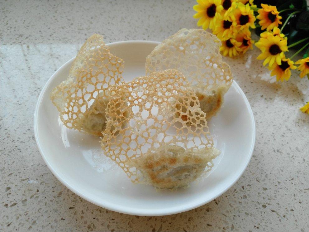 冰花蕾丝煎饺