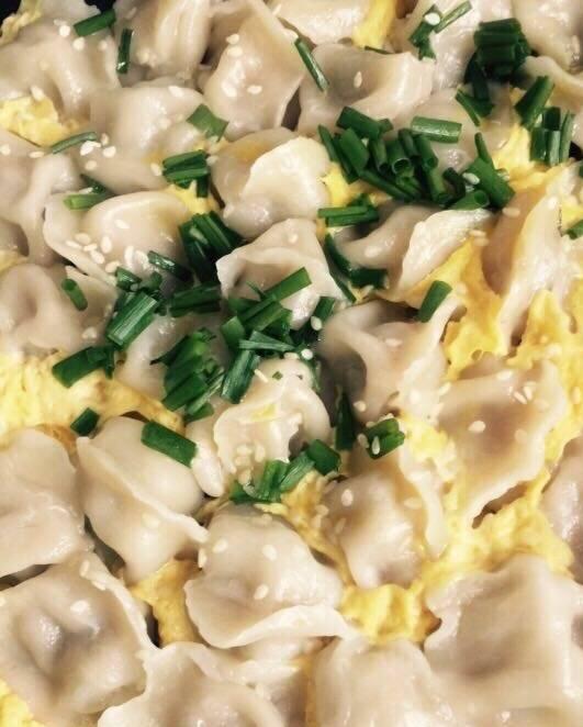 抱蛋煎饺