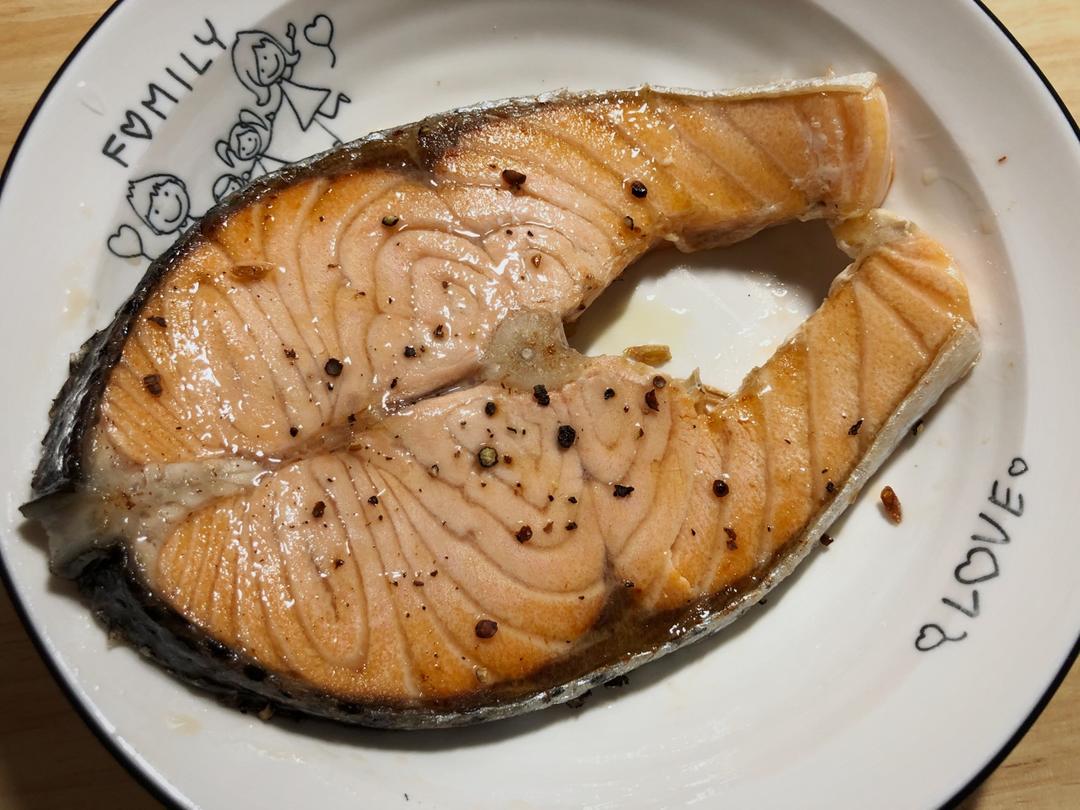 香煎三文鱼排