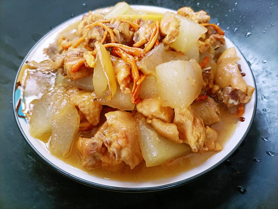 冬瓜虫草花焖鸡🐔