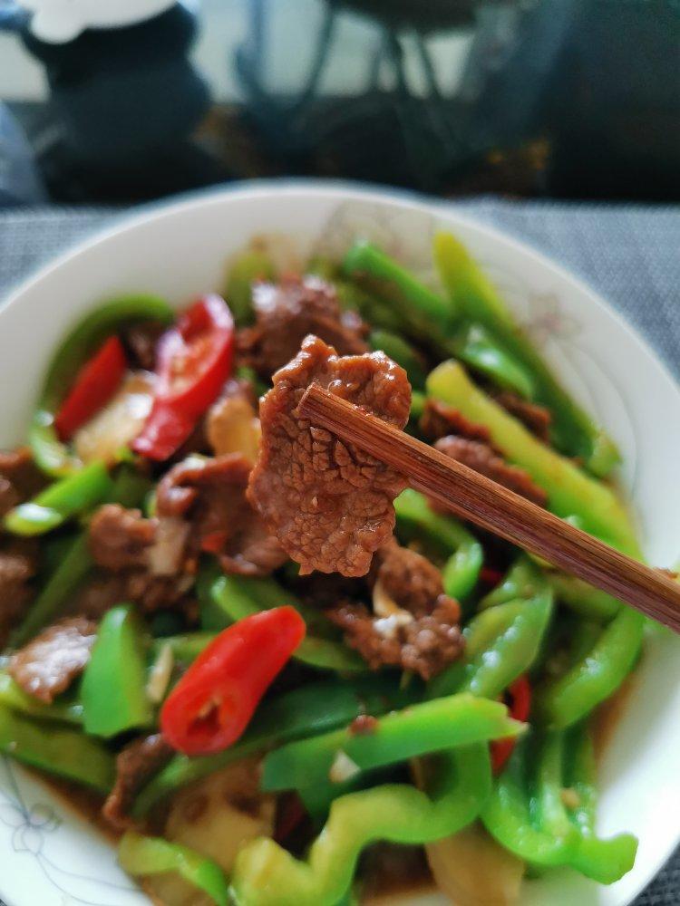 【小高姐】青椒牛肉 如何炒出嫩滑的牛肉