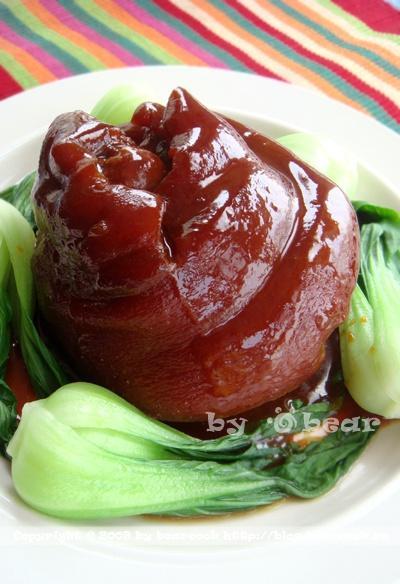 冰糖肘子的做法