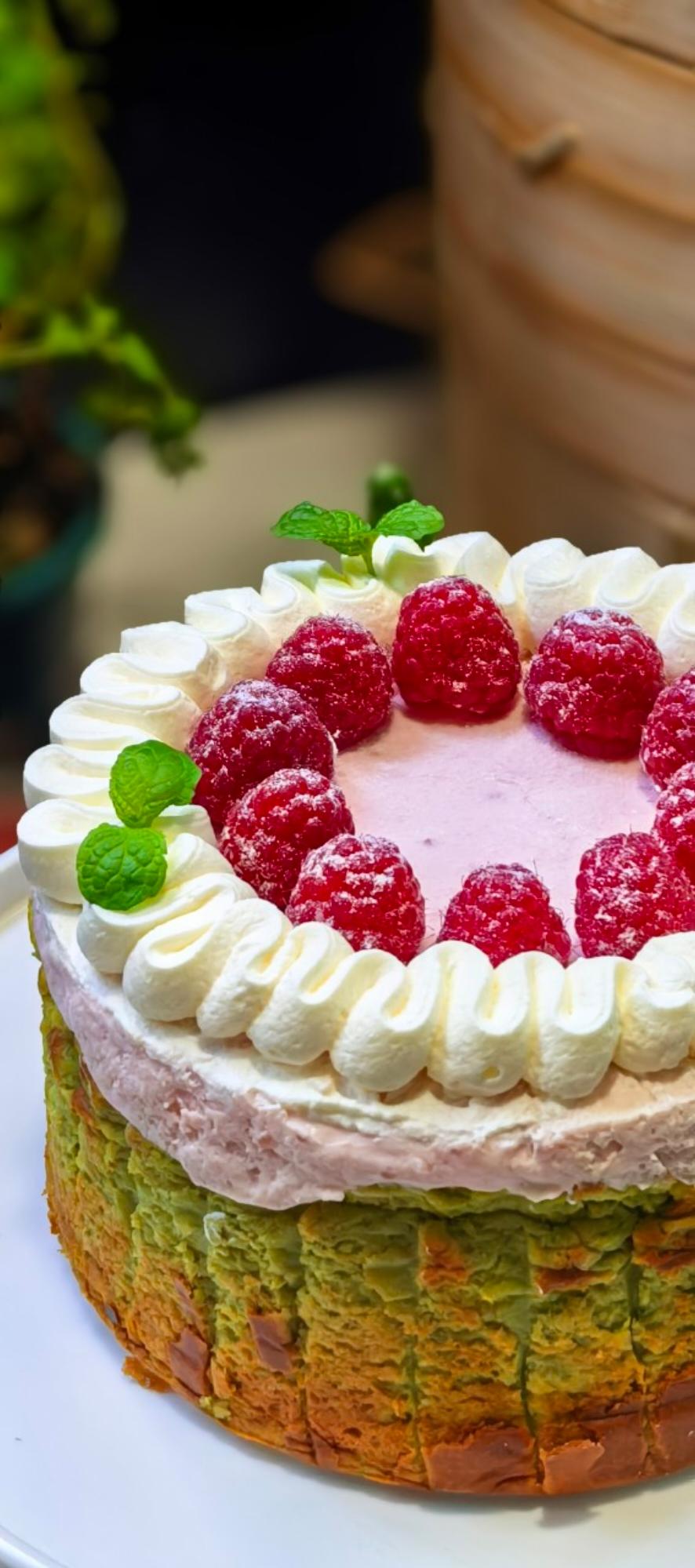 树莓开心果巴斯克🍰/芝士蛋糕