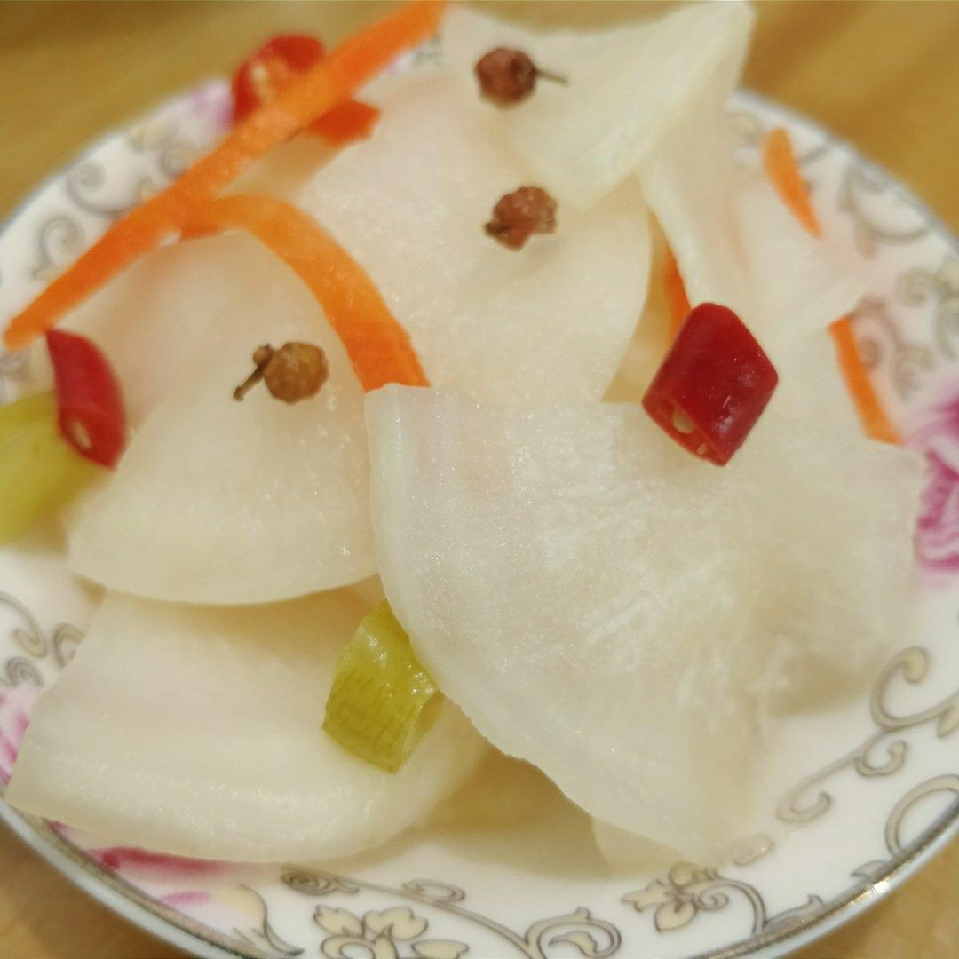 酸甜脆爽腌萝卜