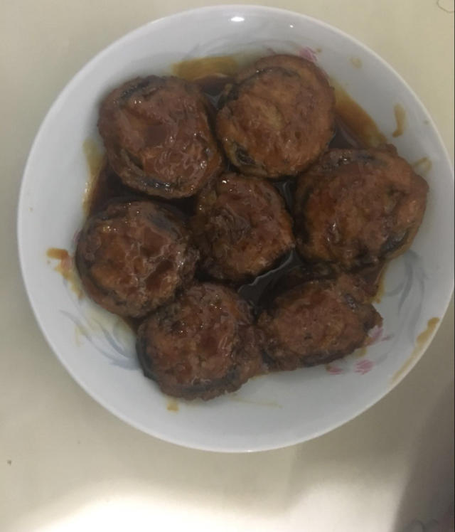 美味的肉酿香菇～～孩子爱吃的下饭菜