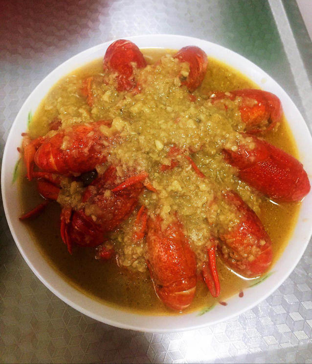蒜泥龙虾