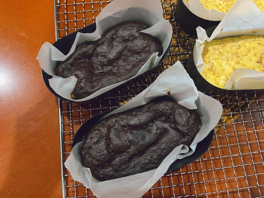 健康低卡 无油无蔗糖/全麦香蕉可可布朗尼蛋糕（搅一搅就完成！）