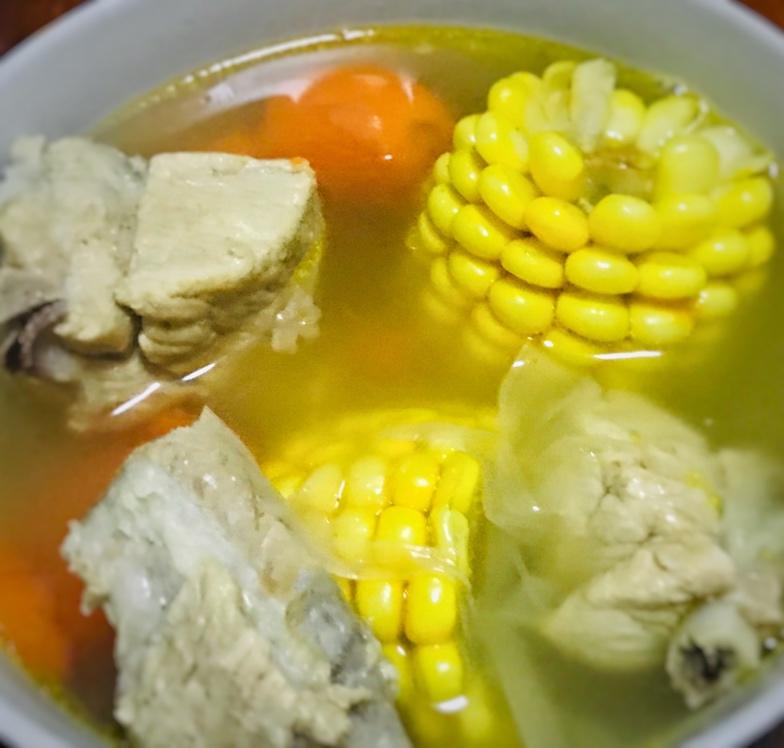 排骨玉米汤
