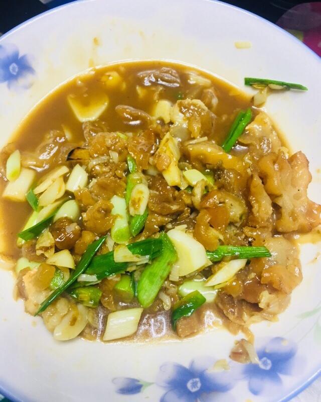 超级简单又美味的葱烧牛筋