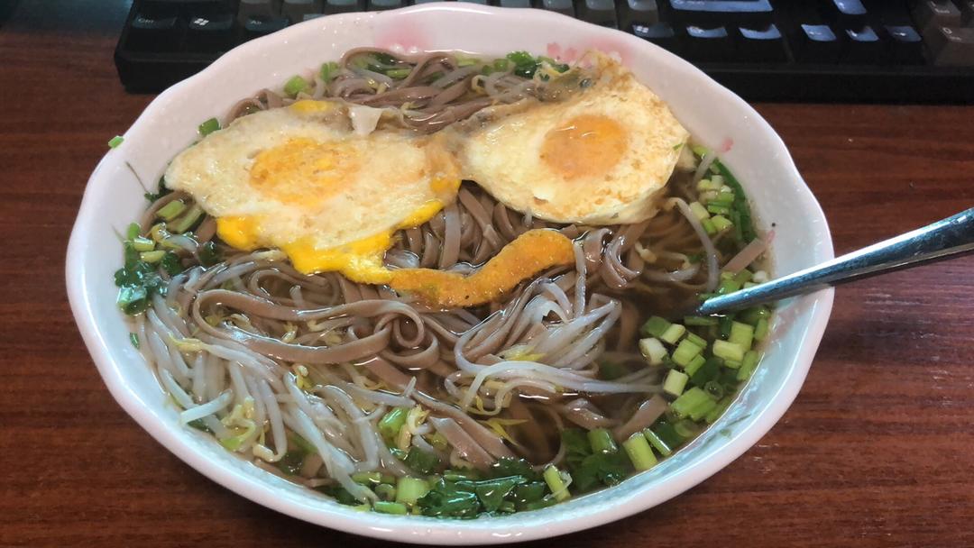 我的一人食：酸汤挂面