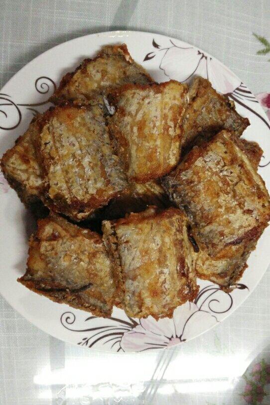 焦香酥脆干炸带鱼
