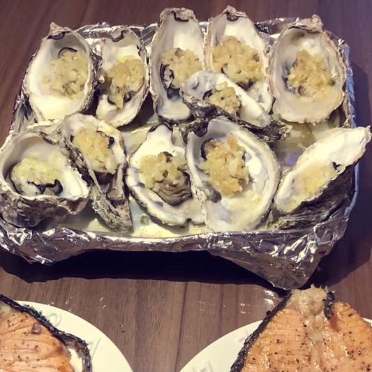 【曼食慢语】蒜蓉烤生蚝